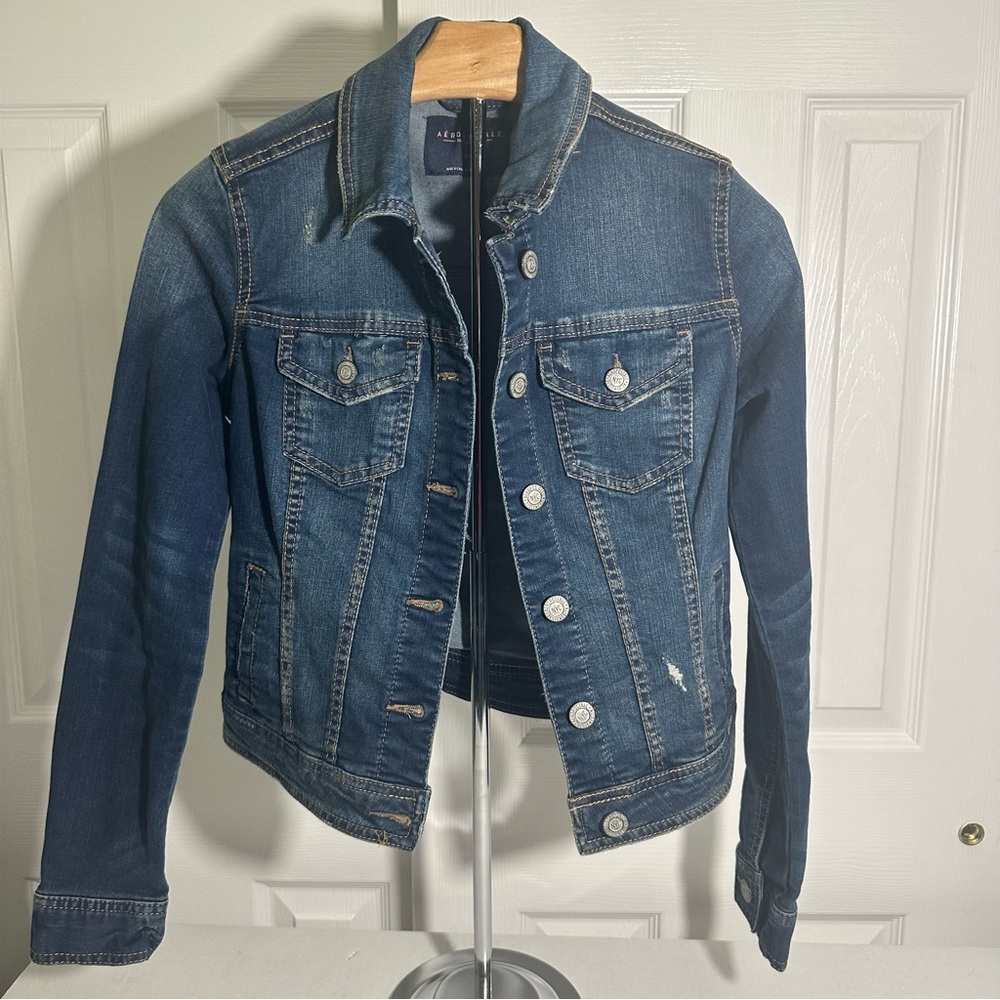 Aeropostale NYC Distressed Blue Denim Jacket‎